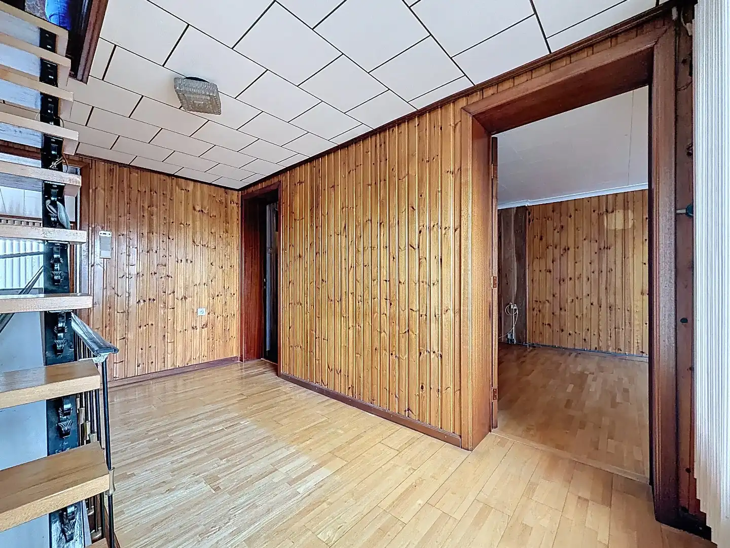 Charmante open bebouwing met grote tuin, hangaar en veel potentieel in Linter foto 12