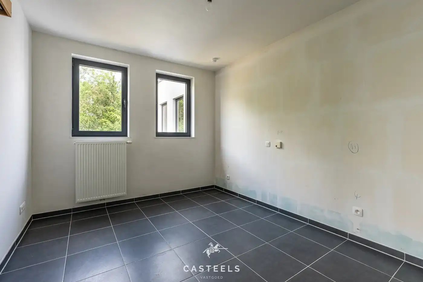 Rustig en lichtrijk appartement met terras in Kluisbergen foto 9