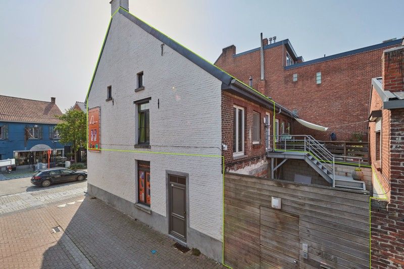 Stijlvol en karakteristiek appartement met 4 slaapkamers in het hart van Peer! foto 34