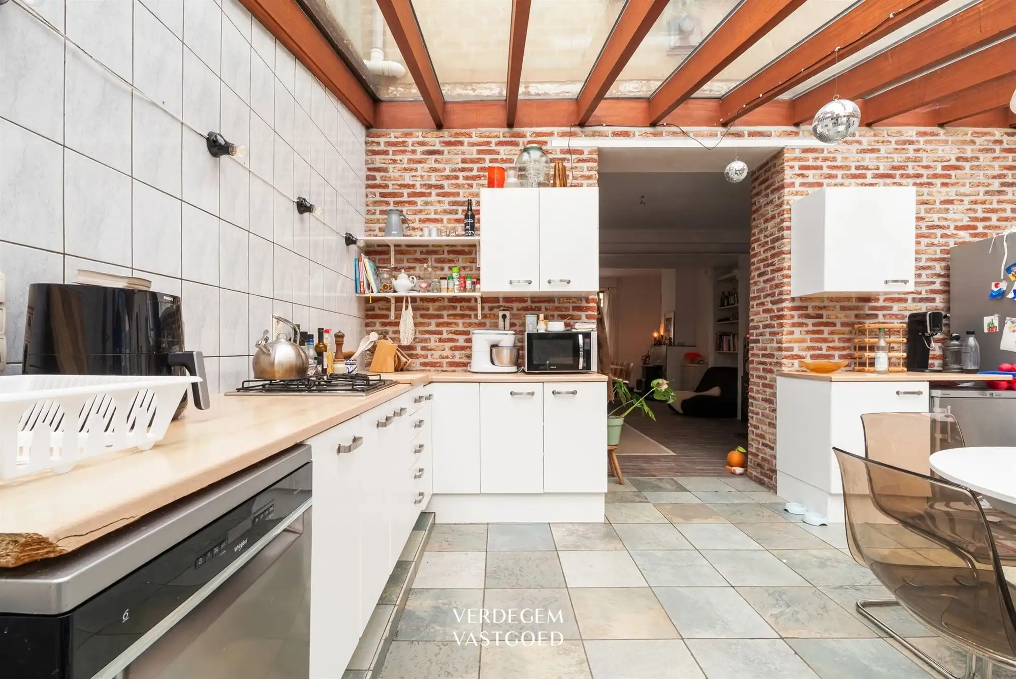 Karaktervolle woning met fijne tuin foto 6