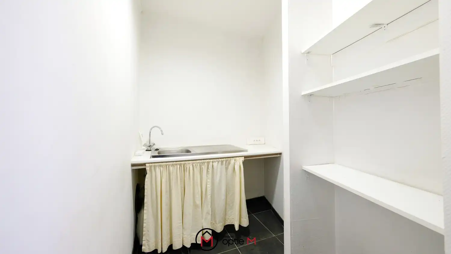 Functionele kantoorruimte te koop in Ham foto 11