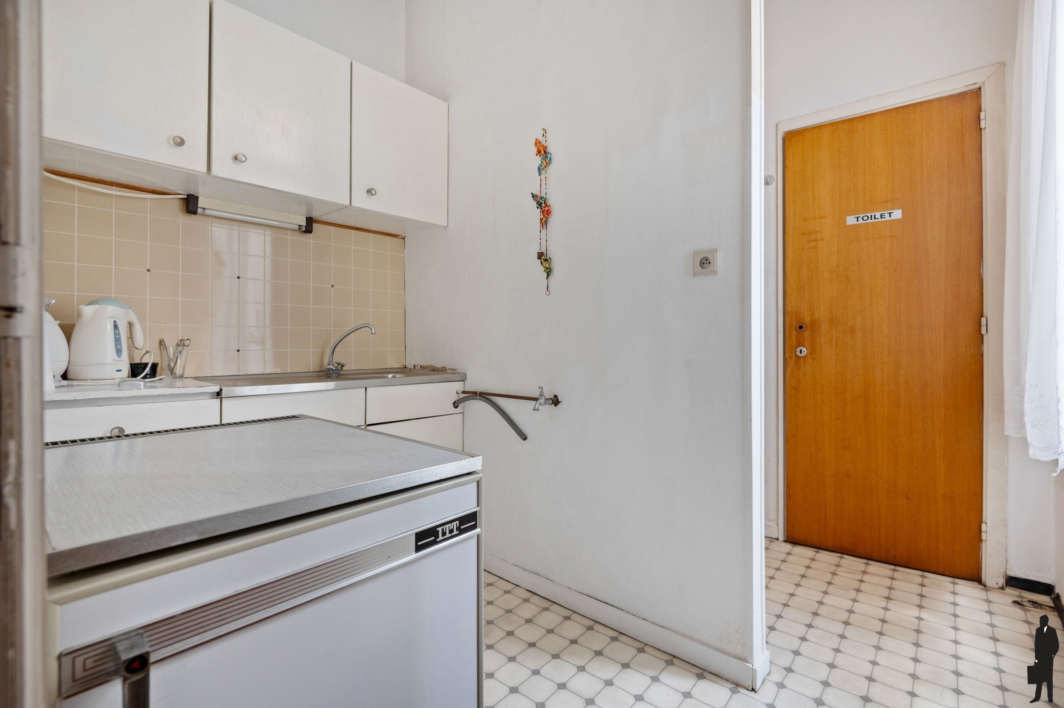 Riant opbrengsteigendom met handelsgelijkvloers en vier verdiepingen foto 21