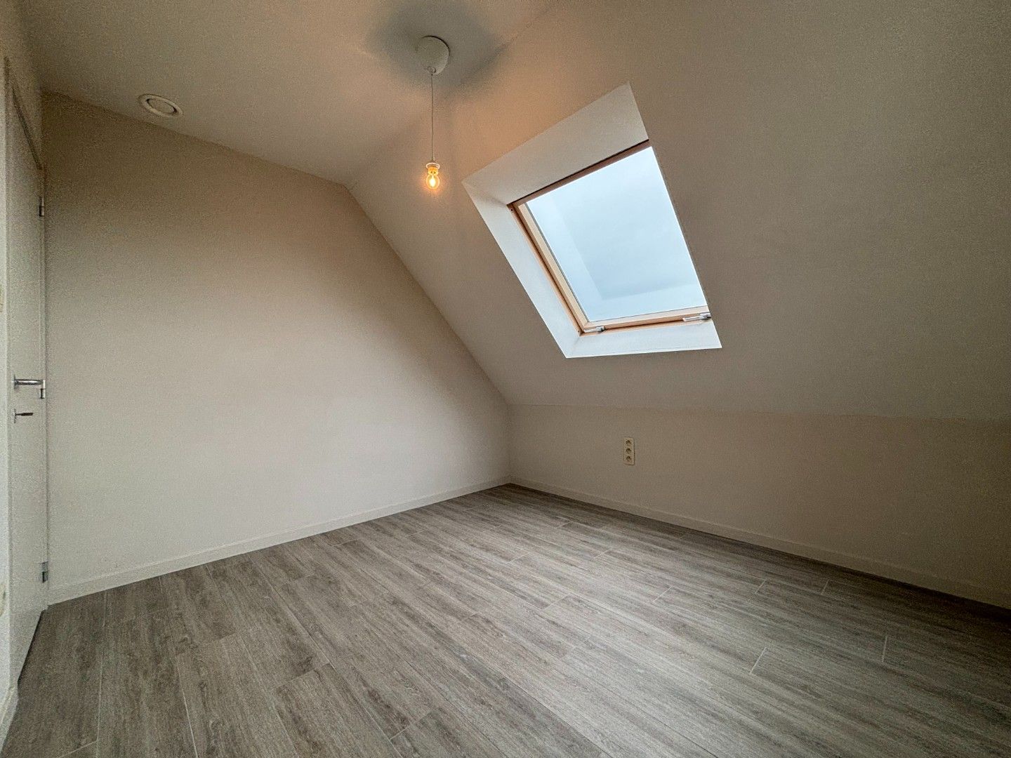 Halfopen woning te huur te Vleteren foto 13