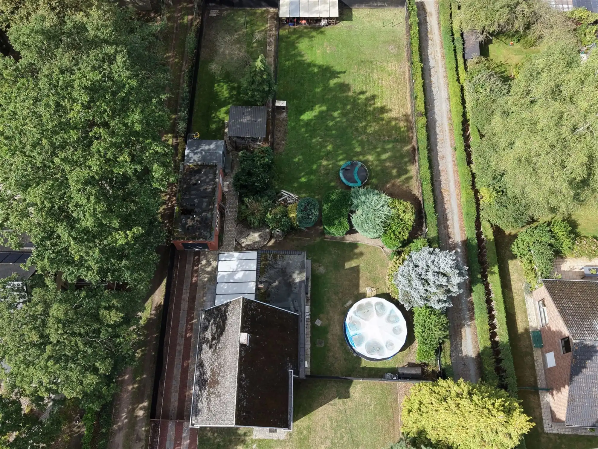 Te renoveren woning op een perceel van 14 are 75 in Baal foto 3