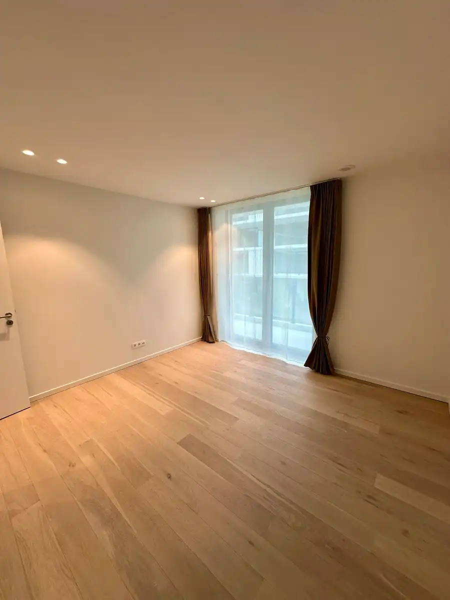 Prachtig 2 slaapkamer appartement met groot TERRAS foto 10