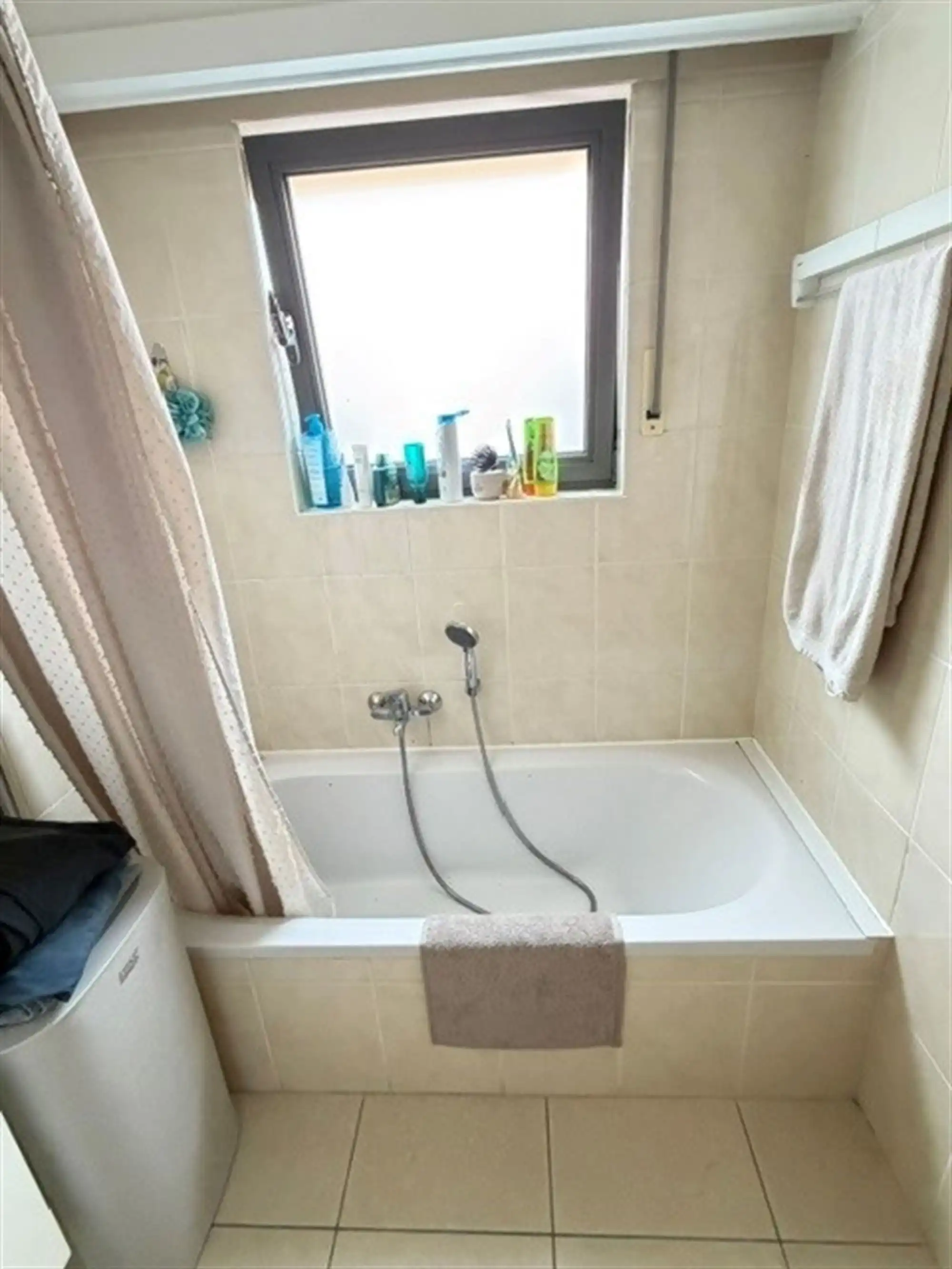 Gelijkvloersappartement met terras foto 9