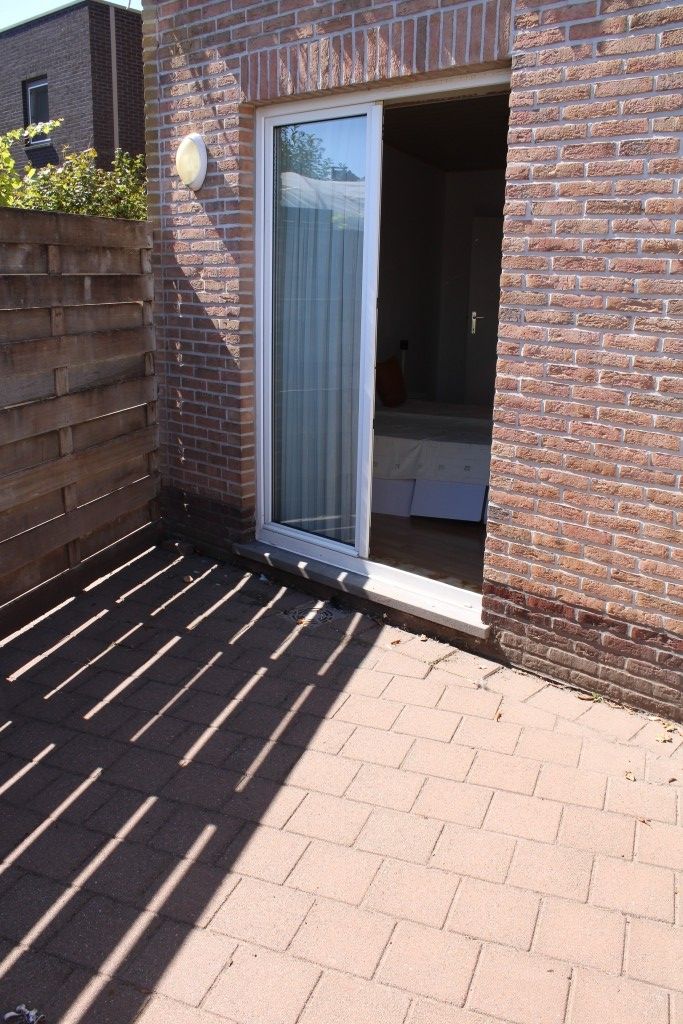 Zeer mooi appartement met garage foto 16