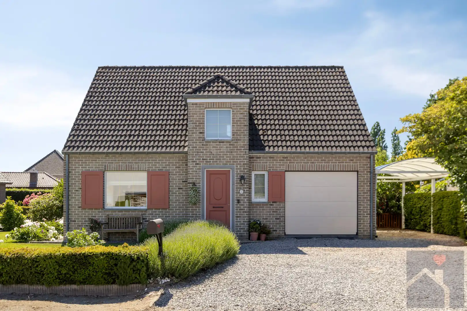 Instapklare en energiezuinige gezinswoning met 3 slaapkamers op toplocatie in Grote Heide foto 2
