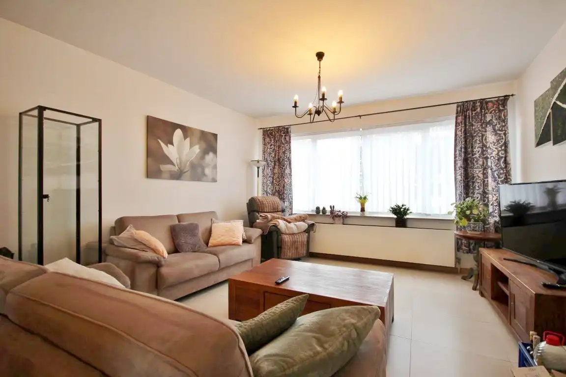 Rustig gelegen appartement met 2 slaapkamers en garagebox foto 2