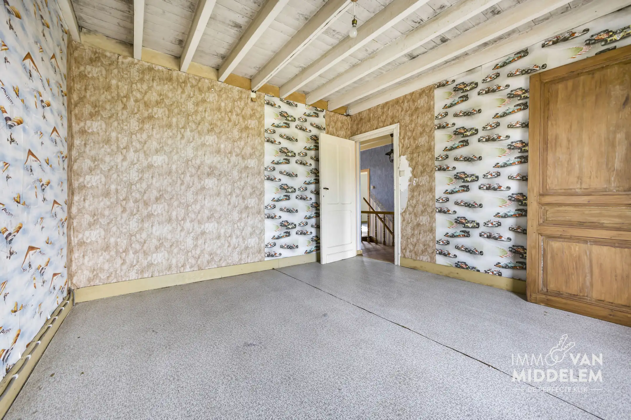 LANDELIJKE HOEVE MET BIJGEBOUWEN op ± 8,35 HECTAREN foto 13