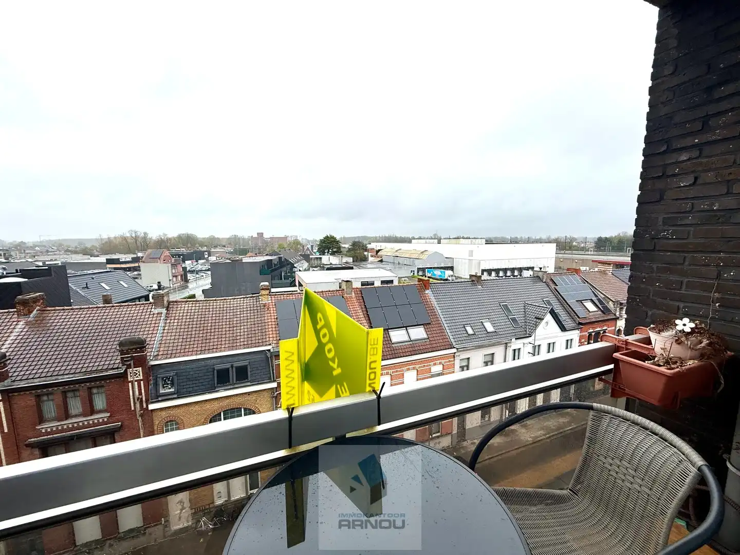 Gunstig gelegen appartement met 2 slaapkamers foto 10