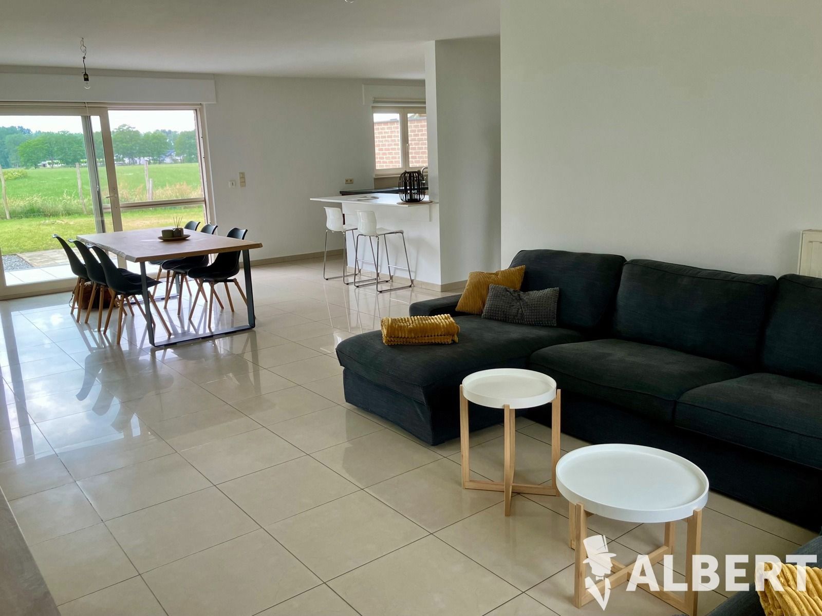 Energiezuinige half open woning in rustige omgeving foto 6