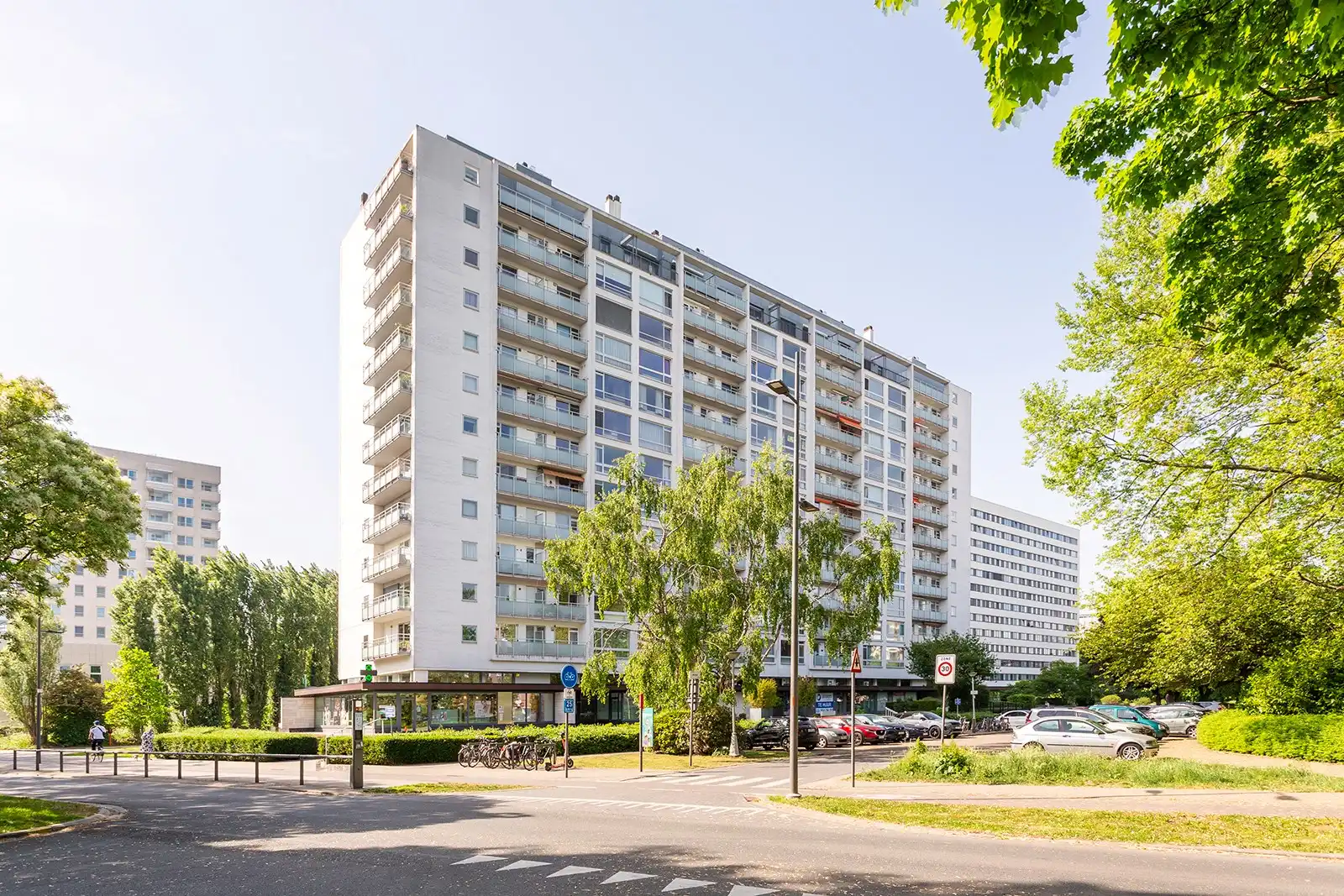Appartement met 3 slpks, 2 bdks, 3 terrassen en parking foto 21