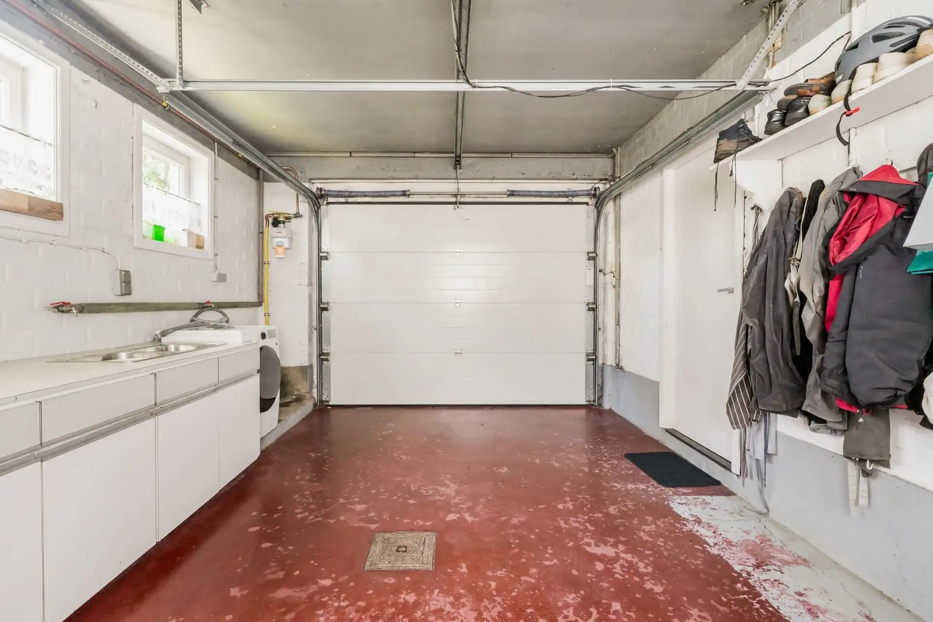 Laagbouwvilla met 4 slpks en garage! foto 12