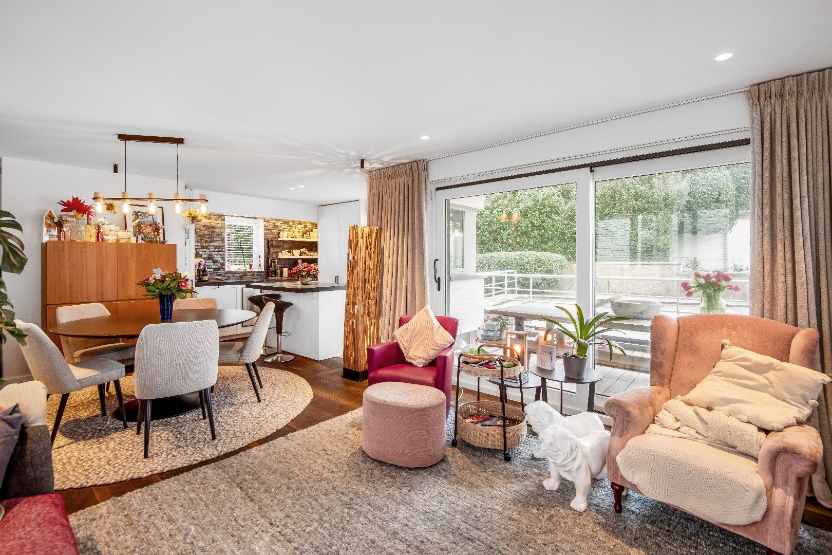 Zeer goed gelegen tuinappartement vlakbij de wandeldijk in het Zoute foto 2
