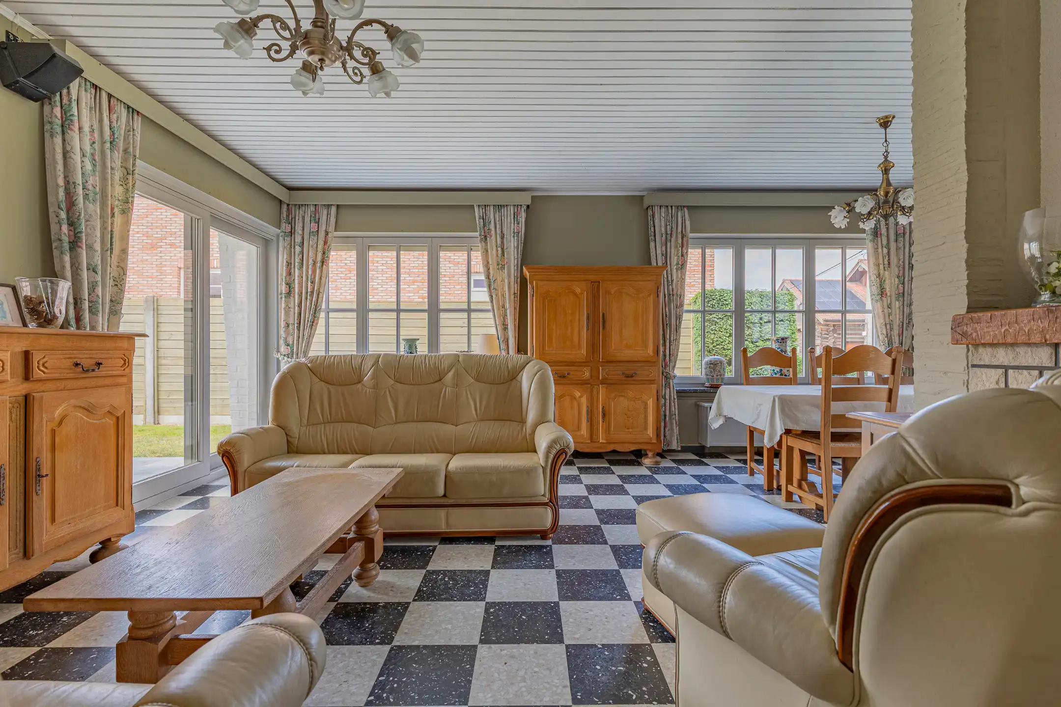 ZOTTEGEM - Rustig gelegen bungalow in het groen foto 4