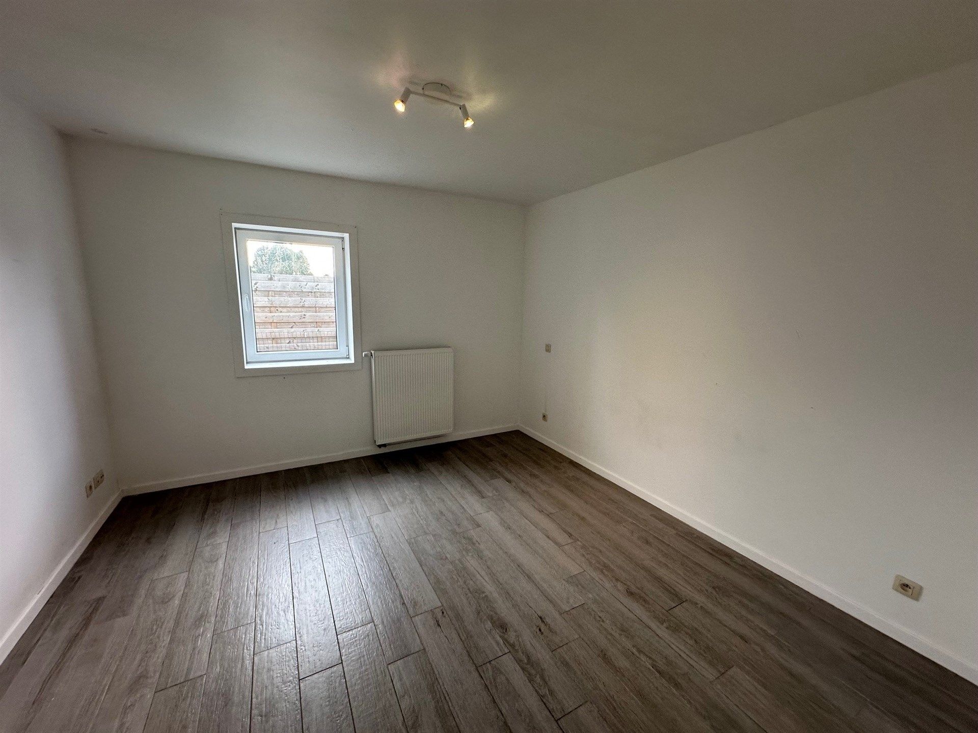 Bureel- of opslagruimte in tweede lijn met vlotte bereikbaarheid foto 6