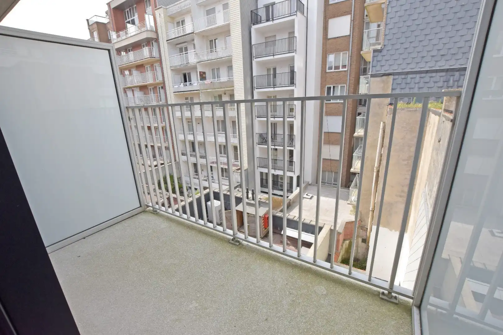 Recent appartement met 1 slaapkamer gelegen in hartje Zoute met prachtig zicht over de villa's van het Zoute foto 10