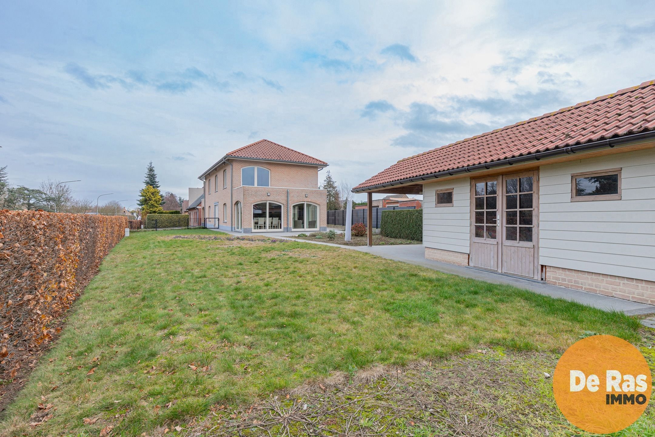 WETTEREN- Ruime, comfortabele 4-gevelwoning centrum Wetteren foto 27