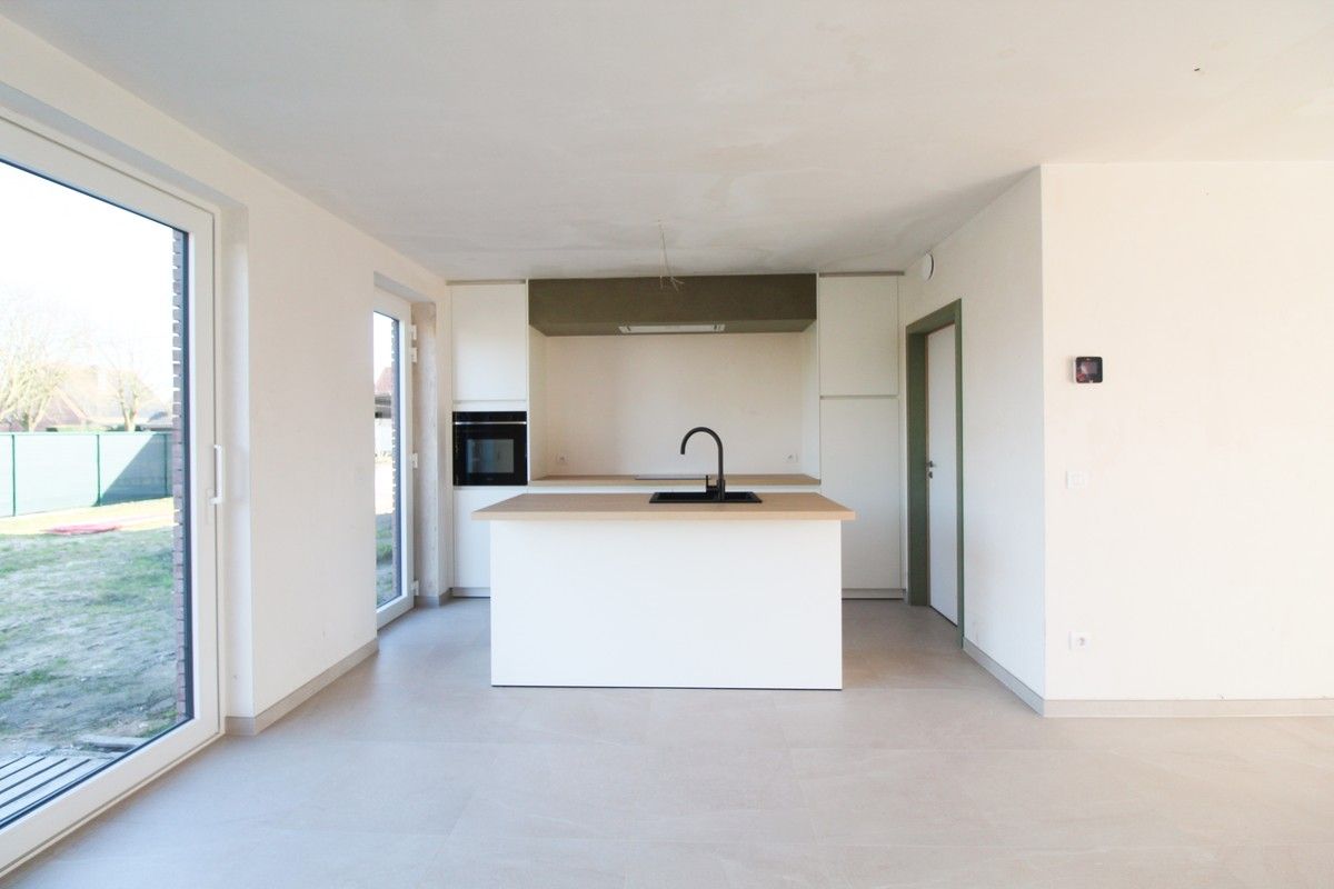 Laatste moderne halfopen nieuwbouwwoningen te Sijsele foto 4