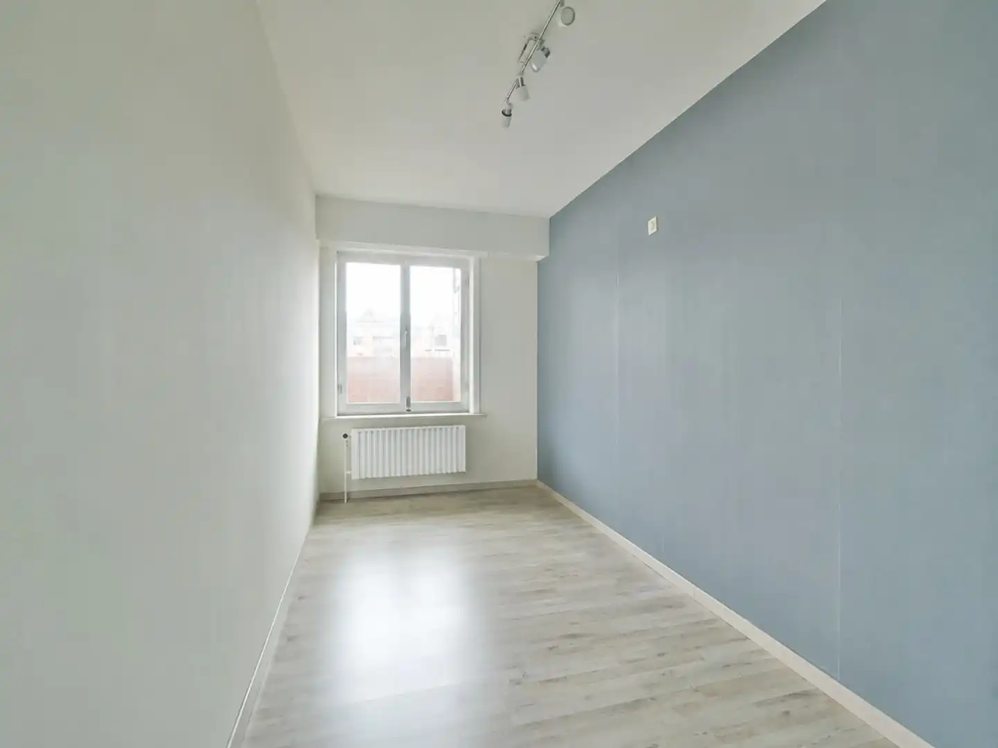 Appartement aan de markt van Torhout! foto 11