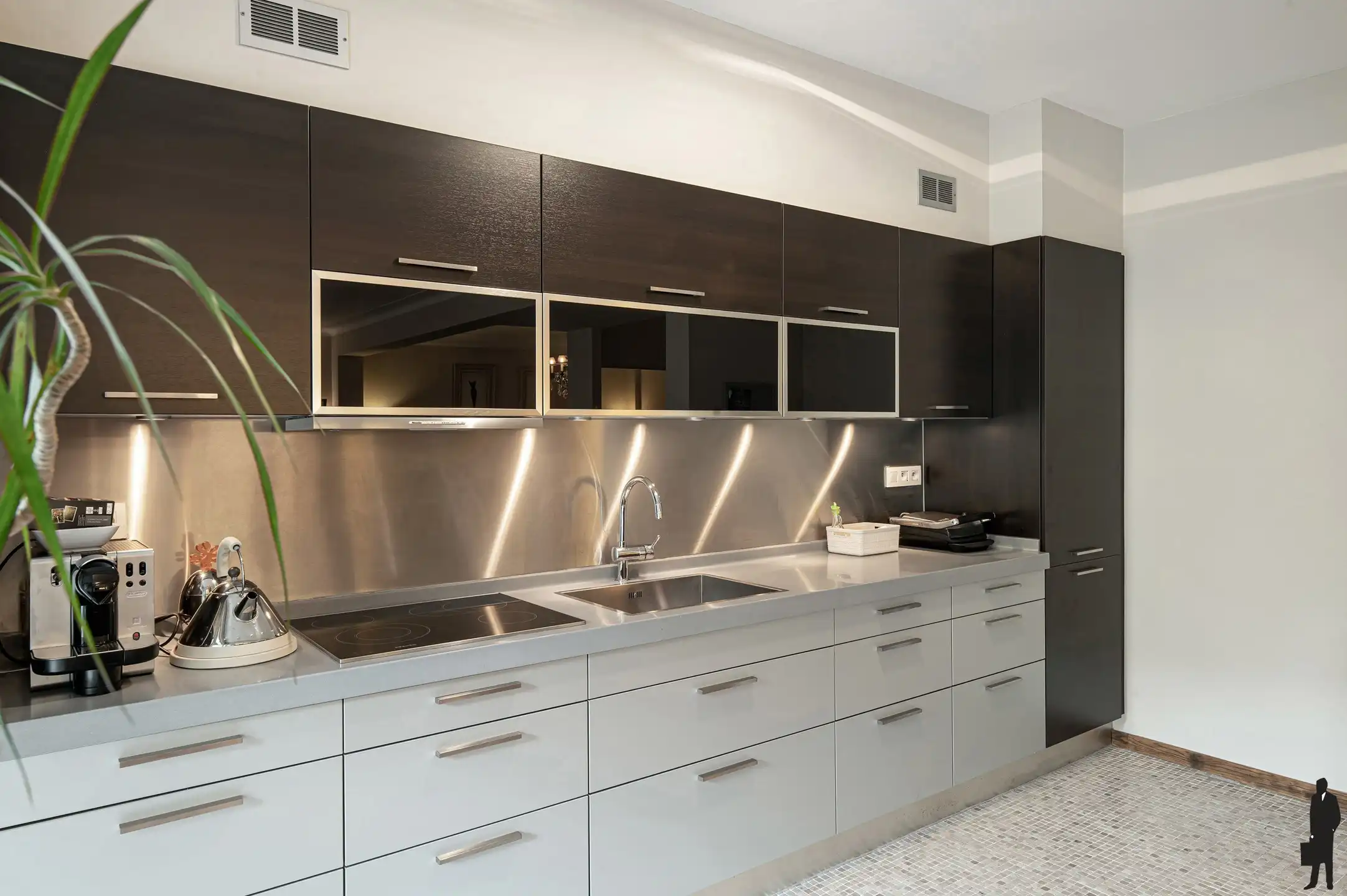 Prachtig en ruim appartement van 170 m² met groen uitzicht foto 4