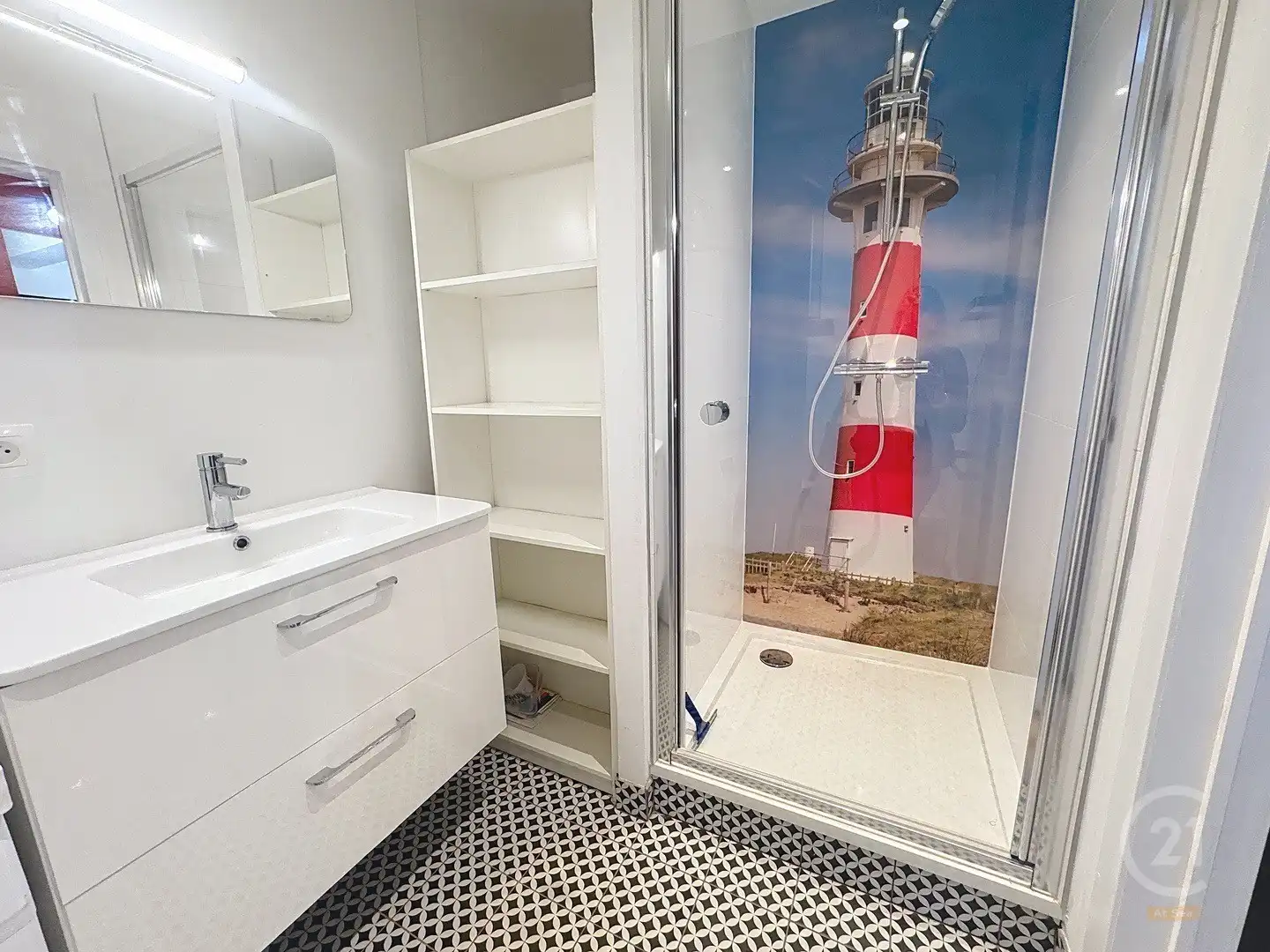 Gelijkvloers appartement met 2 slaapkamers én garage! foto 8