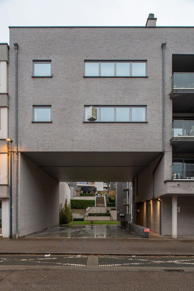 Appartement met 2 slaapkamers in het centrum van Genk foto 25