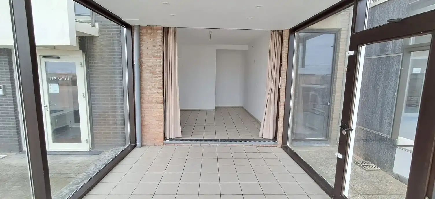 HANDELSRUIMTE MET STUDIO TE KOOP foto 4