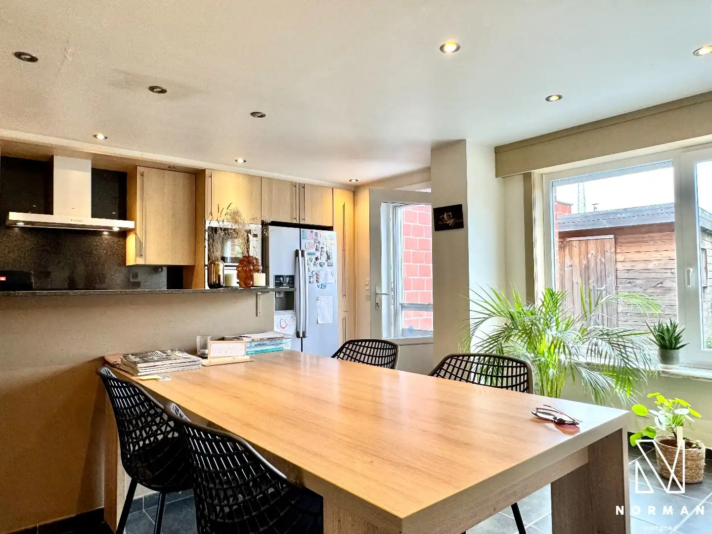 Instapklare woning met 2 slaapkamers, tuin en garage te huur in rustige woonwijk te Hulste! foto 8