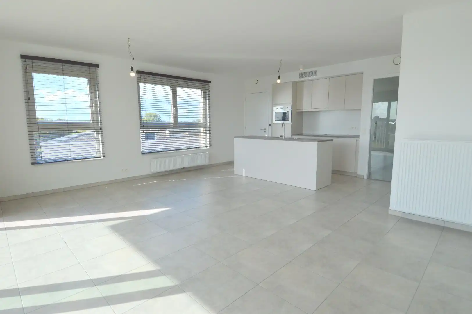 Prachtig 2-slaapkamerappartement (BJ 2021) met zicht op de Leie te koop in Harelbeke foto 4