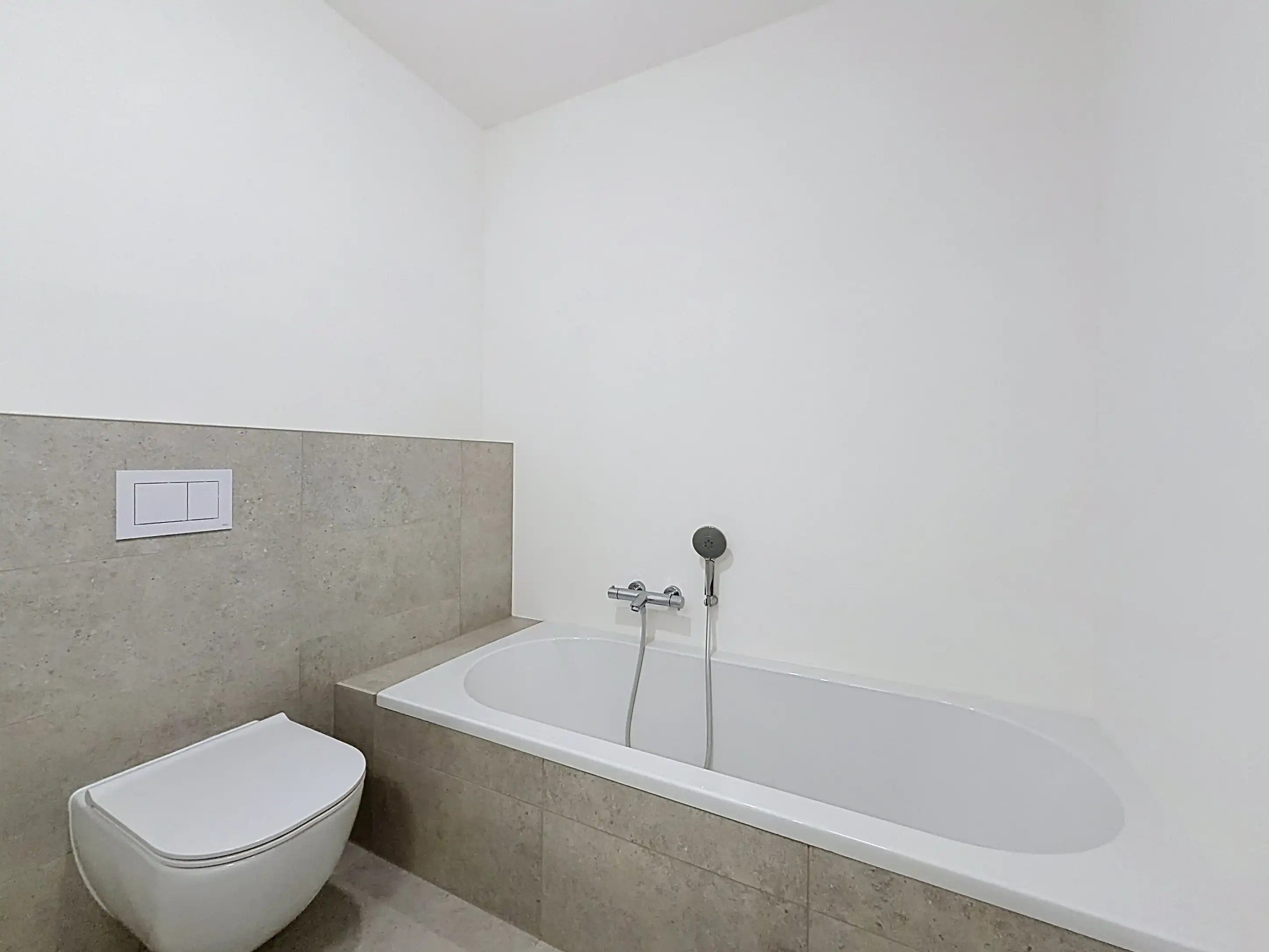 Nieuwbouwappartement te koop in Marke met 2 slaapkamers, zeer ruim terras van 50m² en een ruime woonoppervlakte foto 31