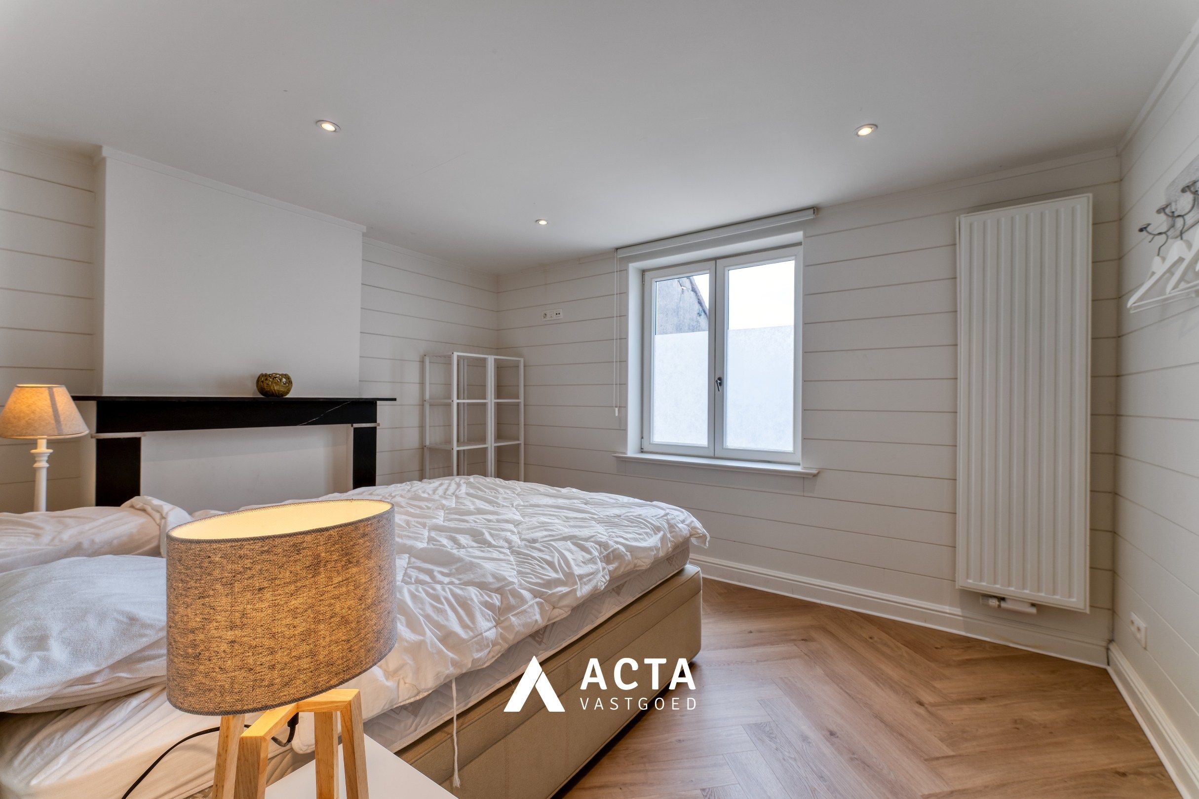 Gerenoveerde herenwoning met vijf slaapkamers in het centrum van Oostende foto 21