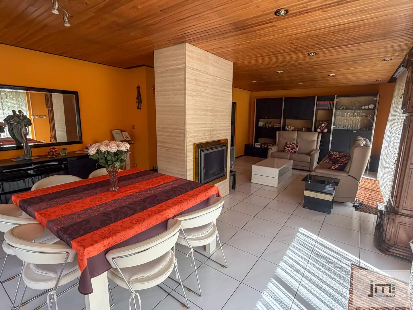 Uniek gelegen woning foto 5