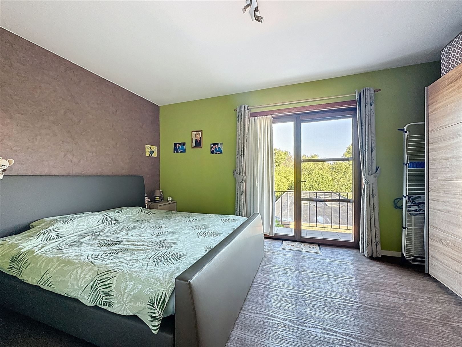 Instapklaar appartement nabij centrum Brasschaat foto 5