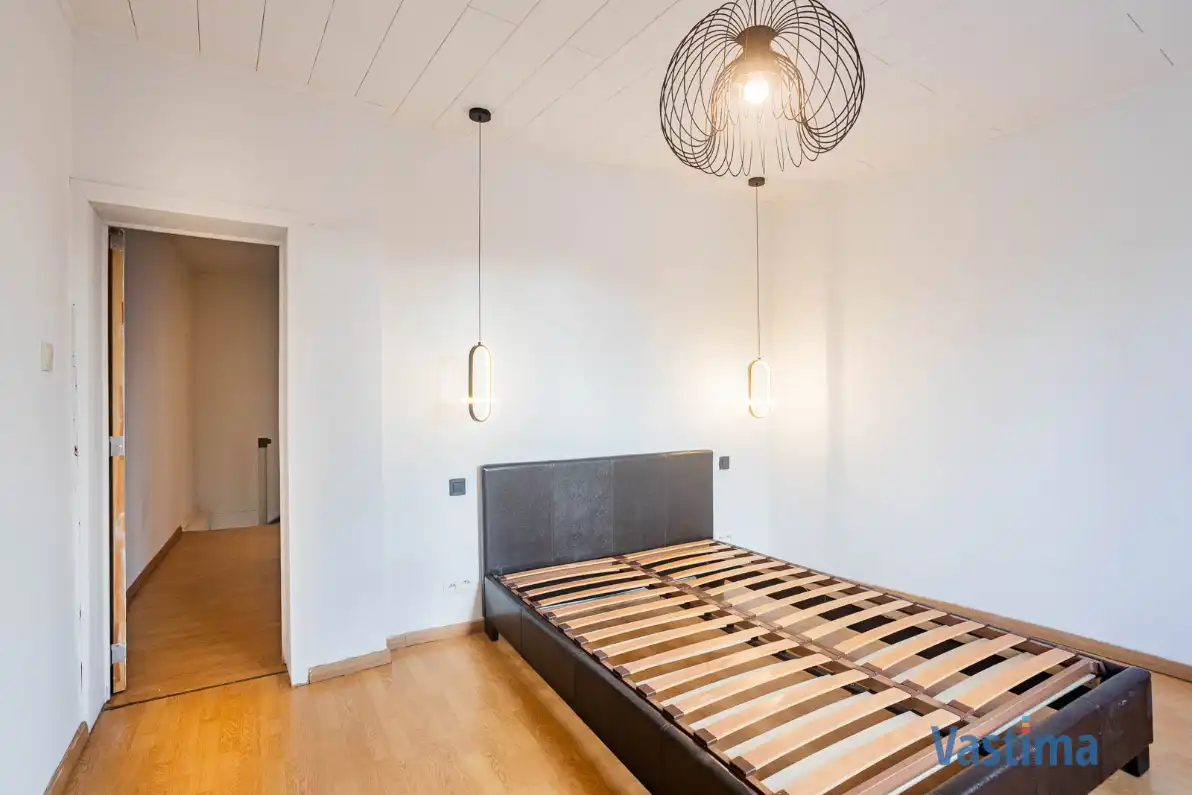 Lichtvolle starterswoning met zuid gerichte tuin foto 18