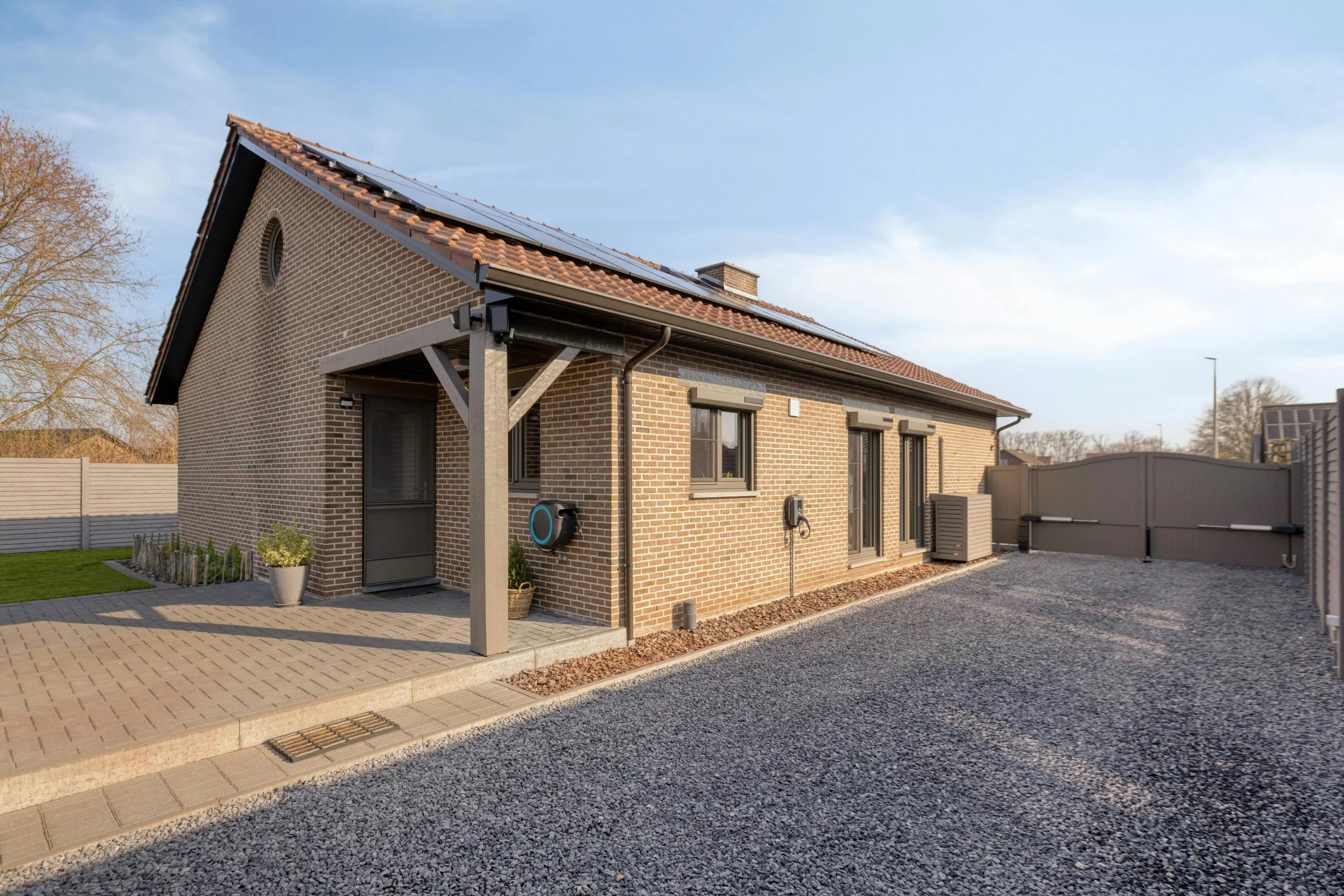 Volledig gerenoveerde energiezuinige woning te koop in Bree foto 22