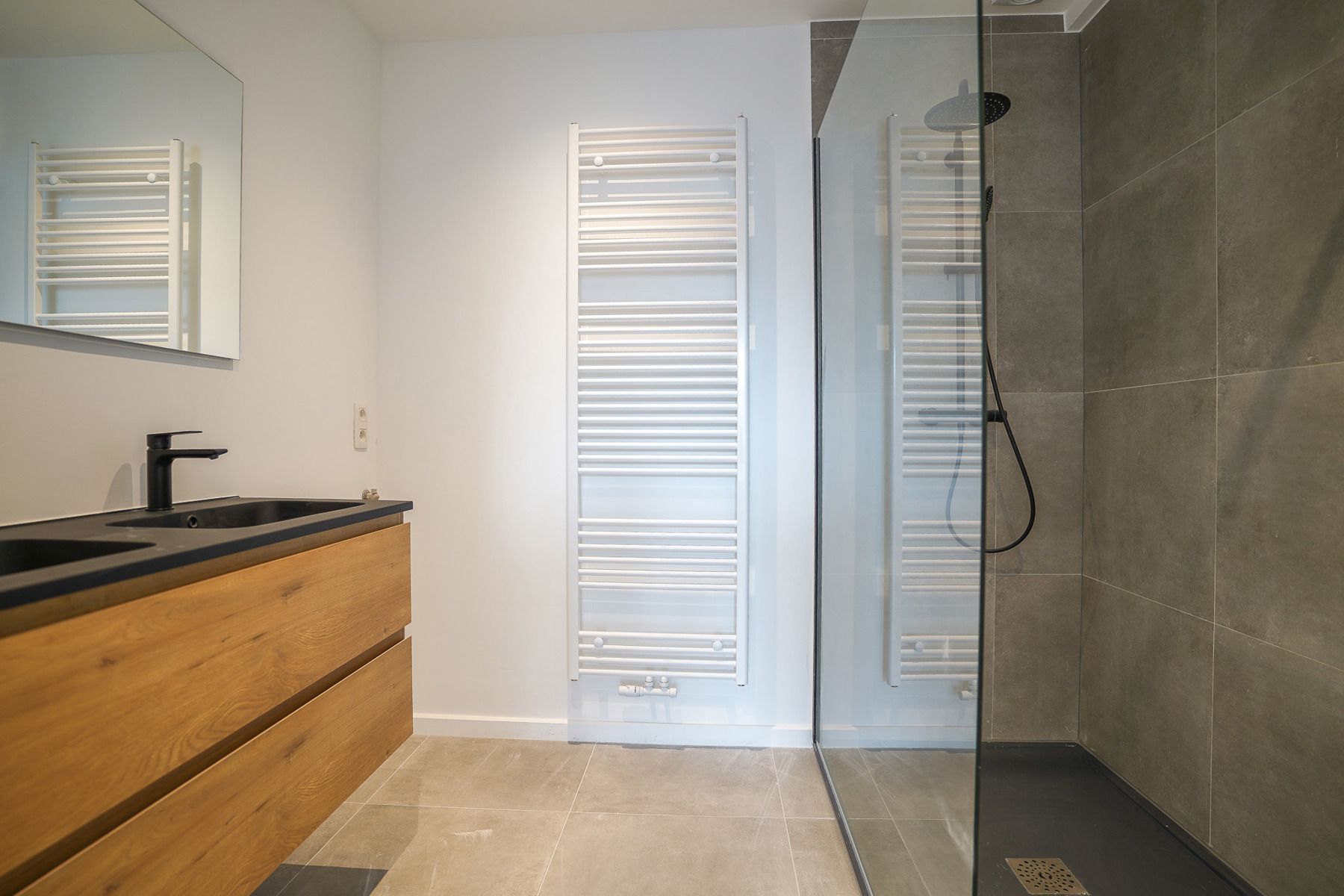 Modern gelijkvloers appartement in het dorpscentrum van Londerzeel foto 10