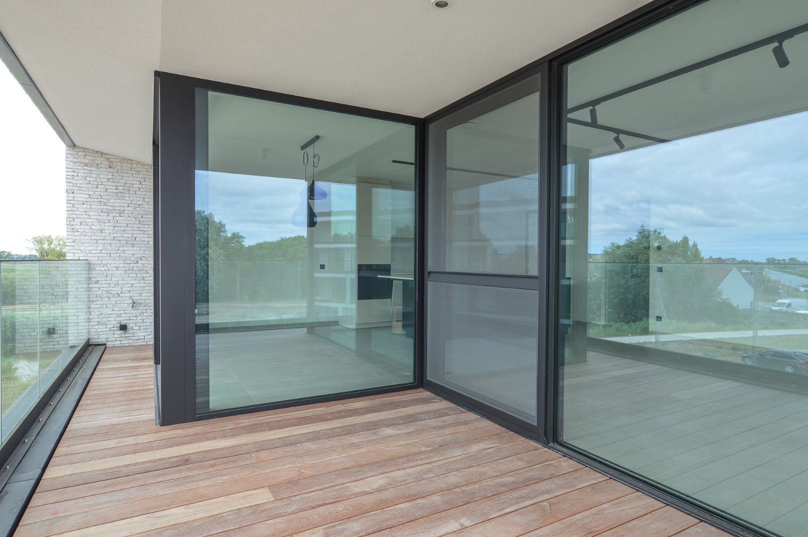 Luxueus nieuwbouwappartement te Oudenburg met 2 slaapkamers + garagebox foto 9
