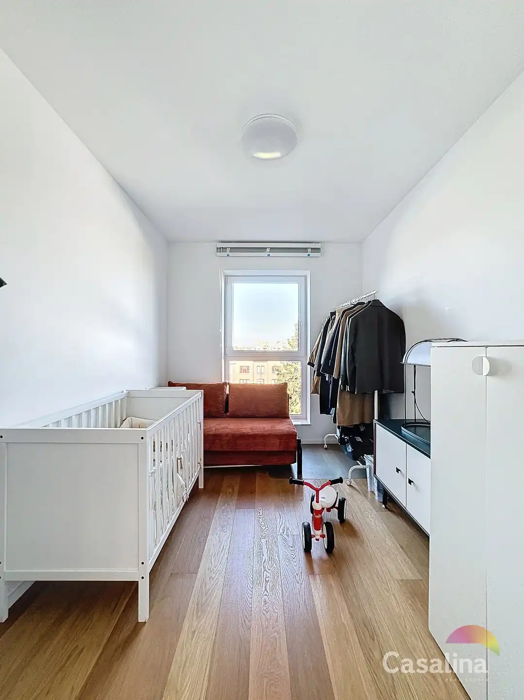 Twee-slaapkamer appartement (ongemeubeld) met terras foto 14