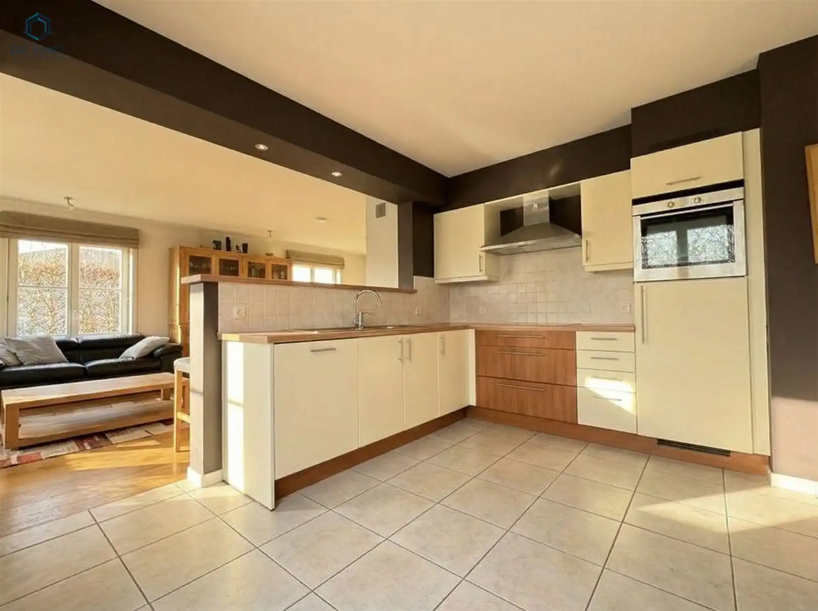 RECENTE ENERGIEZUINIGE VILLA MET MOOIE TUIN foto 9