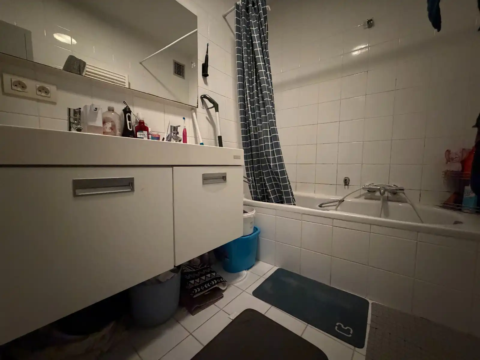 Lichtrijk appartement in centrum Deinze foto 11