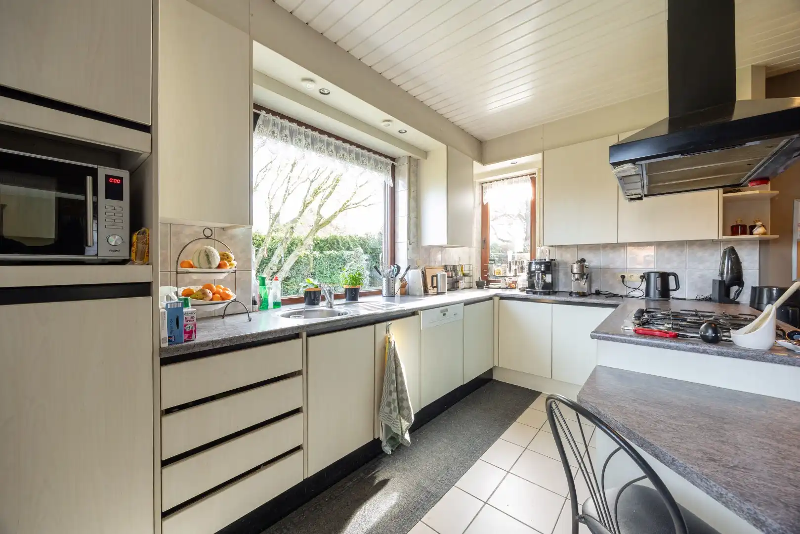 Ruime instapklare woning te koop in Hamont-Achel! foto 5