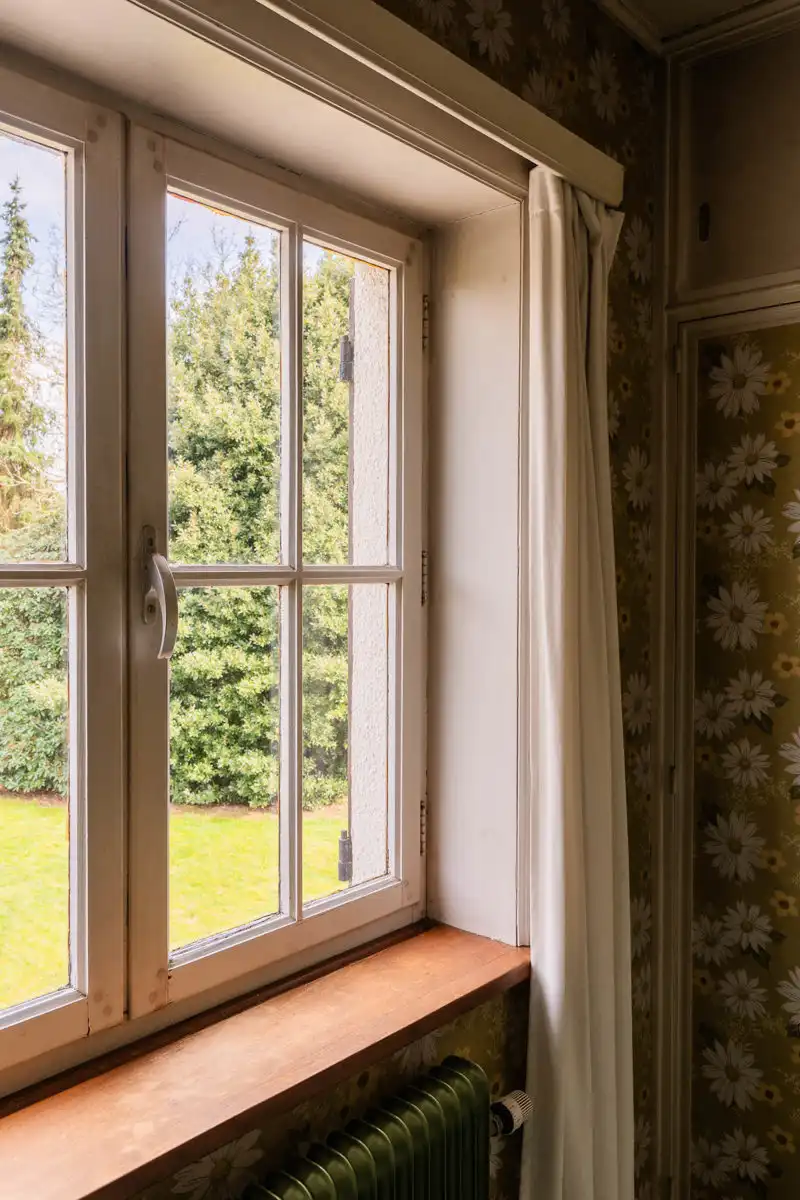 Karaktervolle open bebouwing op een prachtig groen perceel foto 17