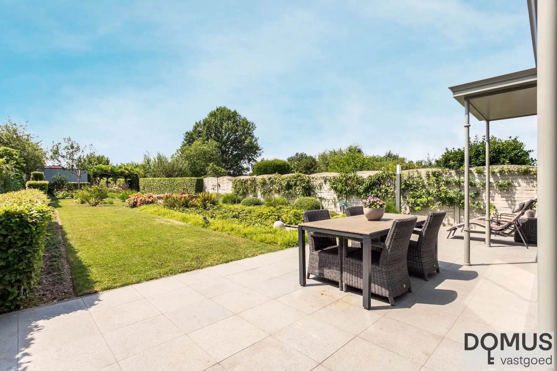 Instapklare 3-gevelwoning op topligging foto 19