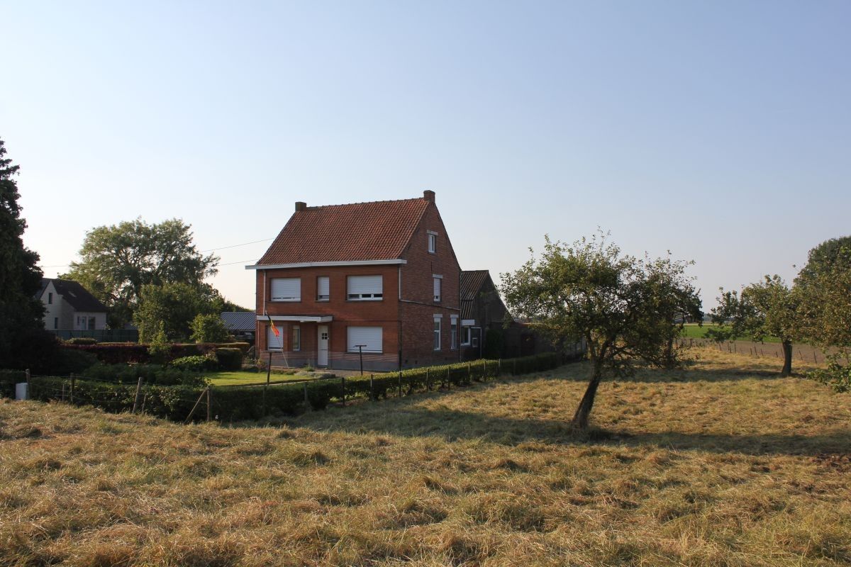 Hoeve op 5 ha te koop te Sint-Laureins foto 4