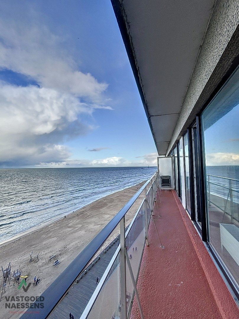 SCHITTEREND 1 SLPK APP MET ZICHT OP ZEE foto 2