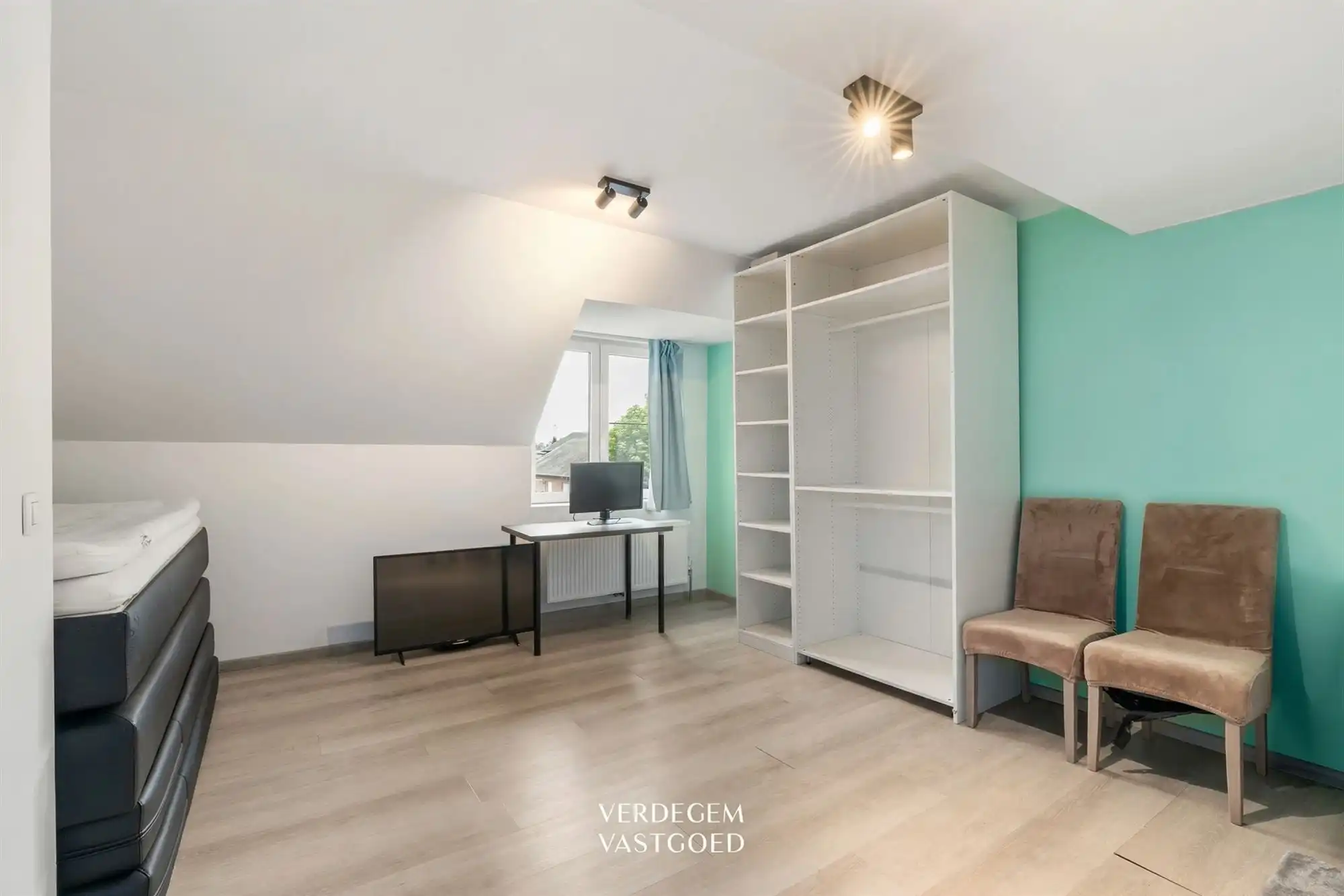 Gezellige, instapklare woning met 2 slaapkamers, ZW tuin en open zicht foto 12