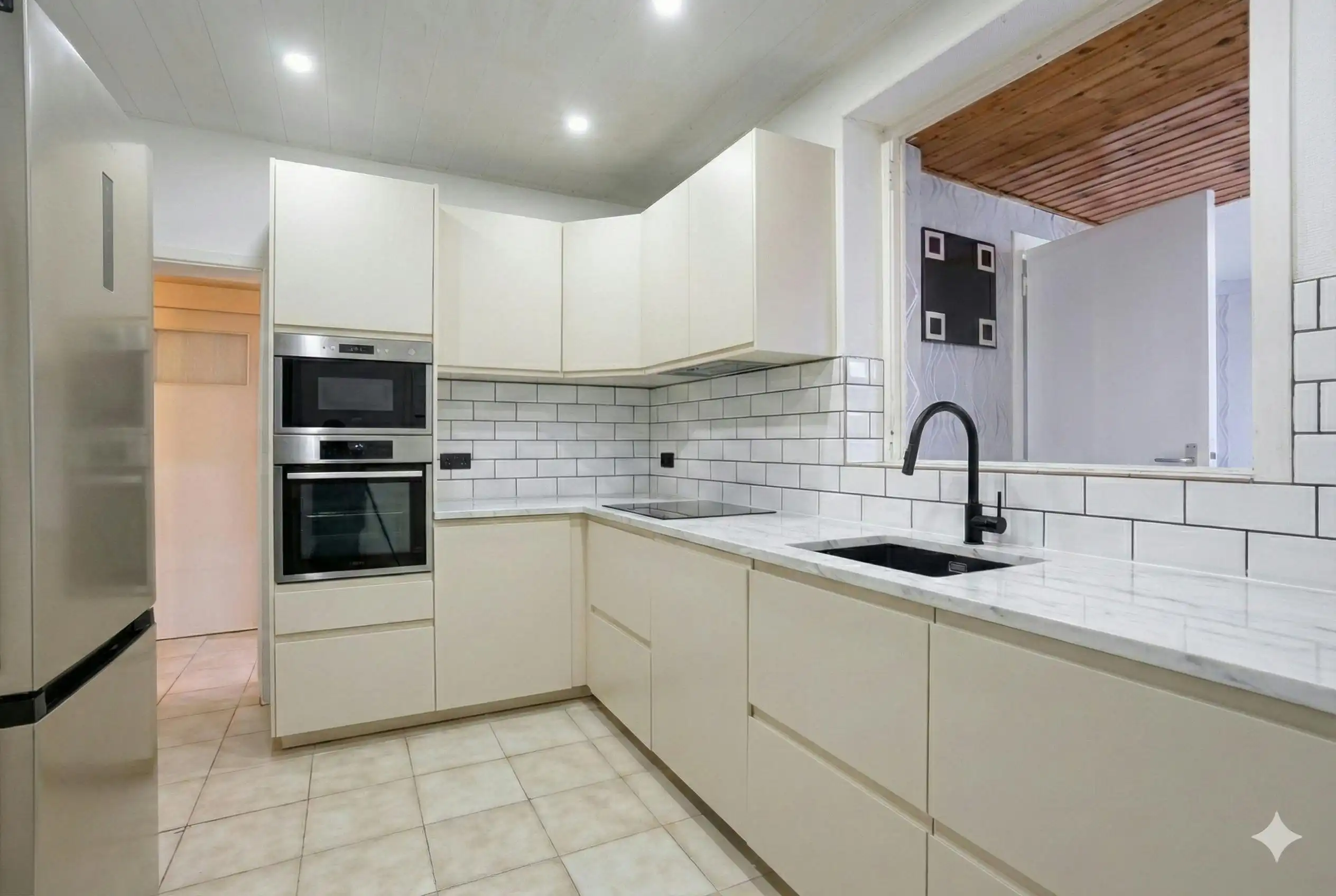 Driegevelwoning te koop in Dworp foto 10