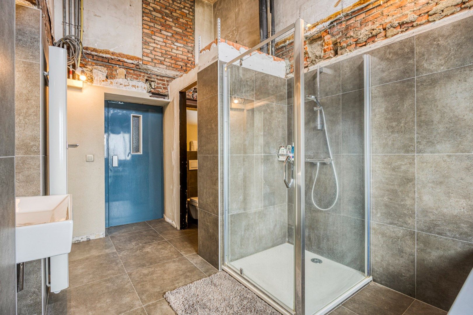 Prachtig herenhuis op de Tiensevest met mogelijkheid tot praktijkruimte - bewoonbare opp. 555 m²  foto 24